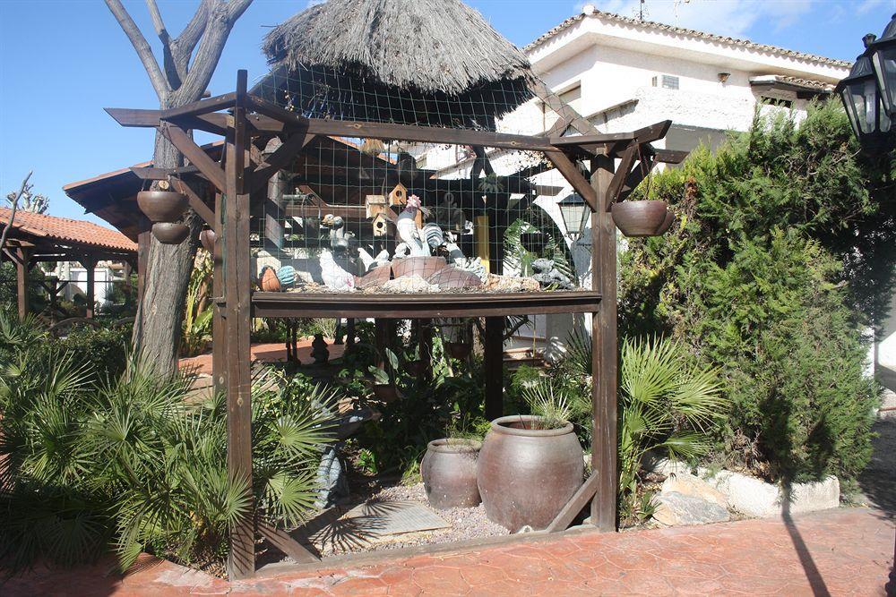 Hotel La Carreta Chiva Luaran gambar