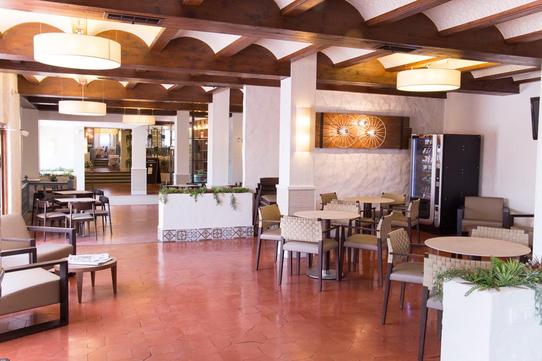 Hotel La Carreta Chiva Luaran gambar