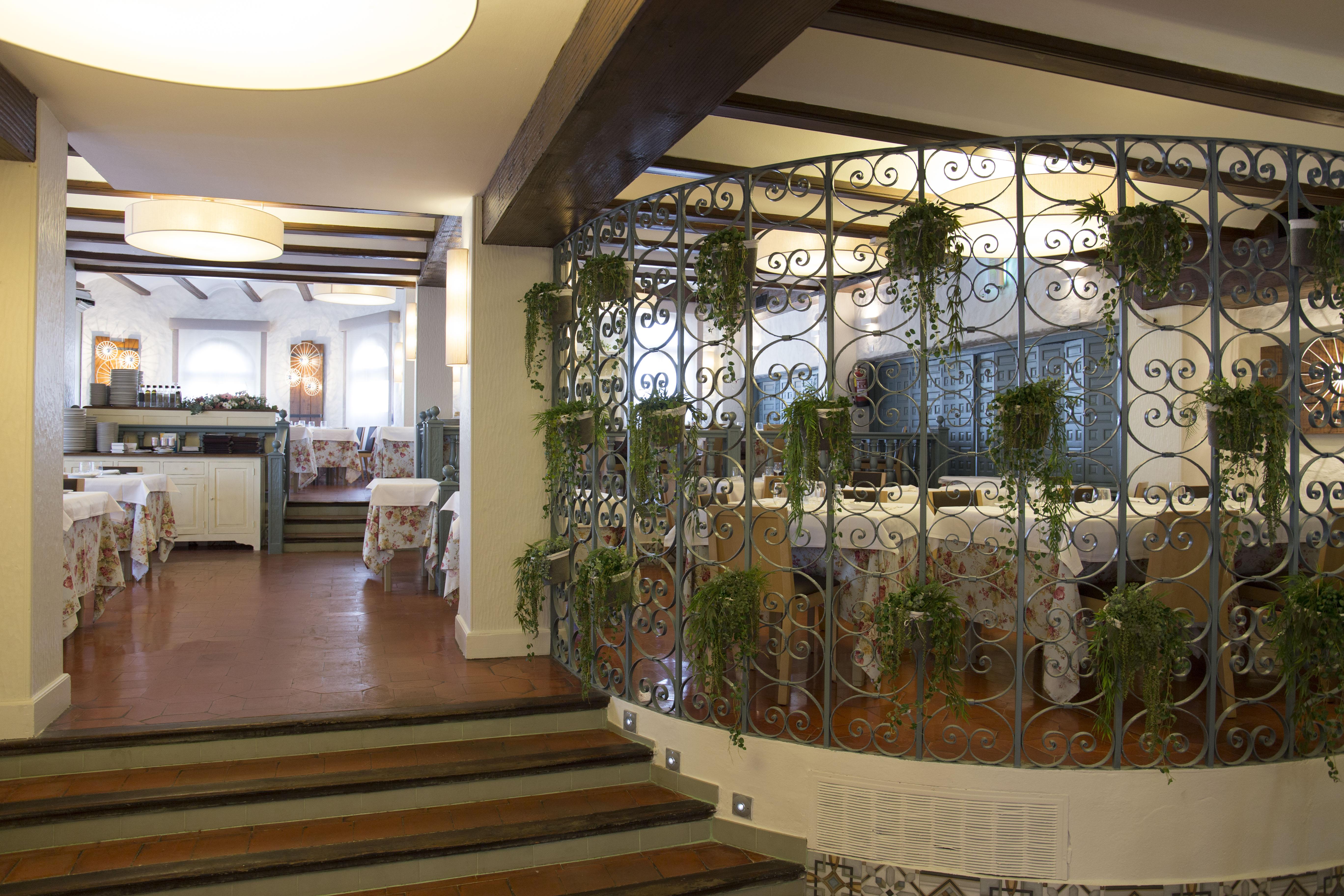 Hotel La Carreta Chiva Luaran gambar