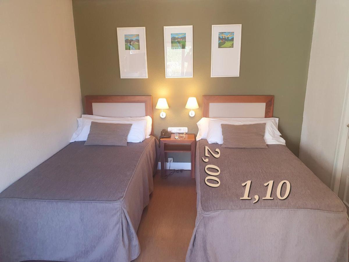 Hotel La Carreta Chiva Luaran gambar