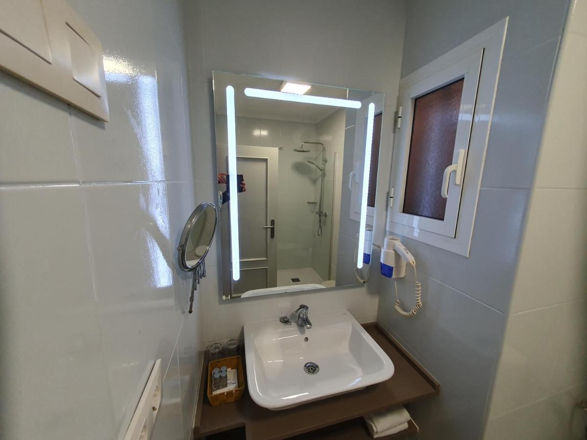 Hotel La Carreta Chiva Luaran gambar