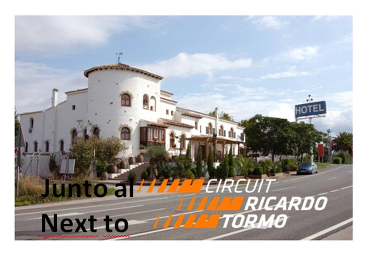 Hotel La Carreta Chiva Luaran gambar